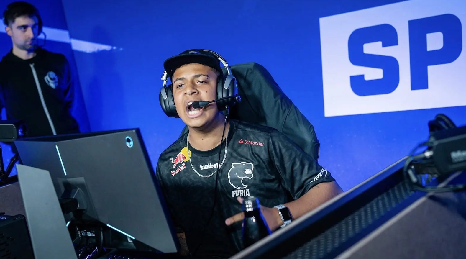 精准投射与 精准投射与