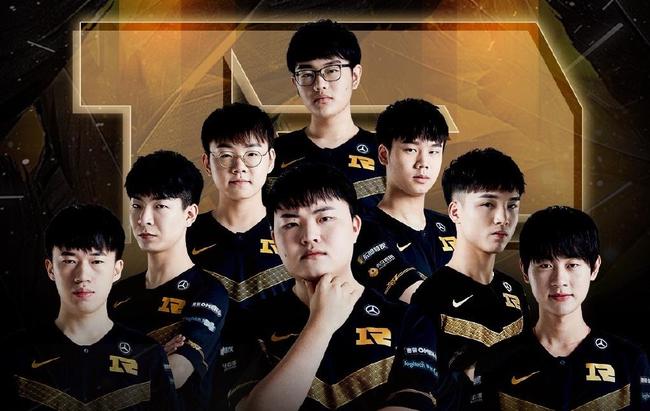 赛场长篇的 赛场长篇的